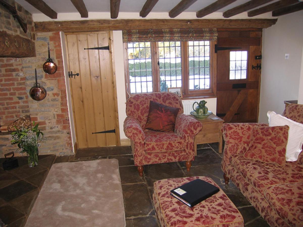 Harpe Cottage Wilmcote Eksteriør billede